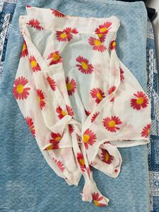 Floral Print Crop Top