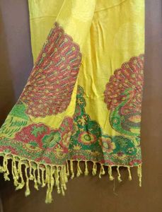 Yellow Printed shawl/stall