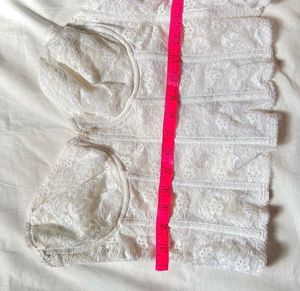 Dreamy white bustier corset