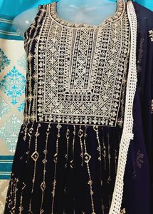 New Designer Partywear Gown 40"