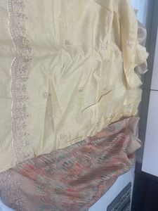 Elegant Saree It’s New Un  stich Blouse