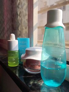 Dot &amp; Key Skincare Set