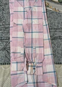 Mens L Size Shirt Checked