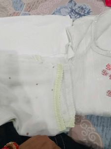Embroidered Floral White Tunic