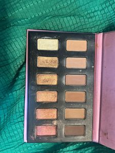 PopXo Eyeshadow Pallette- Nood Crew