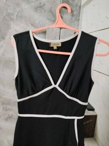 Chic Black Dress