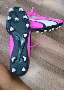 Football Shoes Puma Ultra soccer Boots Uk9 Size