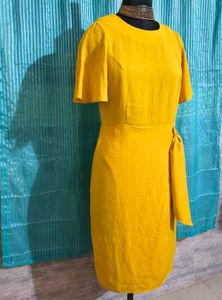 Size S/M 🎁Buy 2 Get 1 Free 🎁Yellow Dress