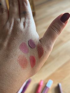 Zudio Lipsticks (4 pc) 1 Mars Lipgloss