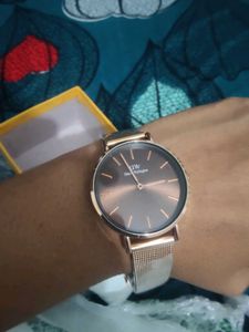 DW PREMIUM COUPLE WATCH RESTOCK