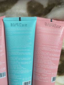 Dot And Key Face Wash 💟