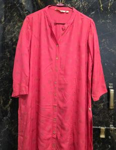Avaasa Foil Printed Kurta