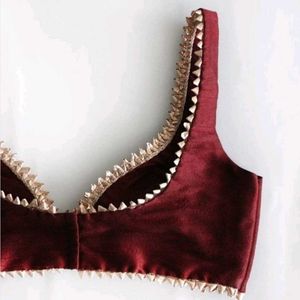 deep neck blouse (non padded) raw silk