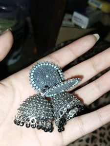 Silver Jhumka 🤍