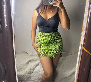 Baddie Corset With Skirt💚🖤
