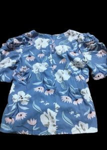 Chic Blue Floral Blouse with Puff Sleeves