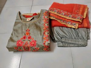 Kurthi Set