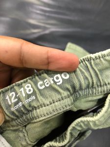 Baby GAP Cute Cargo Pants 12-18 Months