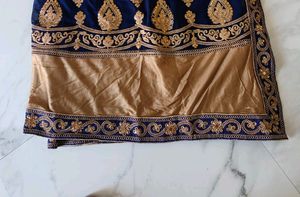 New Saree In Velvet Nd Chiffon Fabric Comb