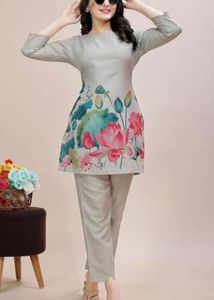 Elegant Floral Print Kurta Set