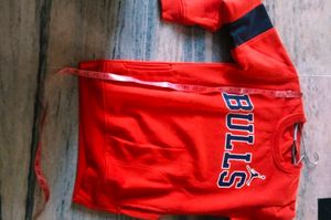 Sweatshirt For Boys 15_16 Years Old No Damage Good