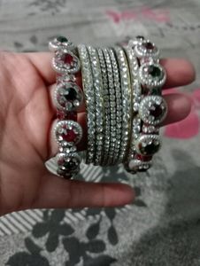 Beautiful Jarkan Stone Bangles For Partyware