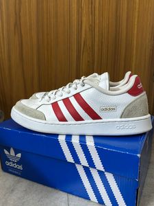 *100% OG* Adidas Grand Court SE Sneaker - Classic