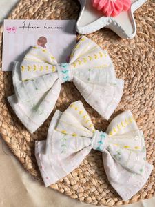 2 Pcs Bling Bows