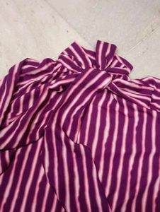 Vanhuesen Top Never Wore