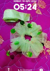 trending ruffle  Scrunchies 🔥