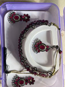 Jewellery Set With Box