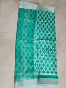 Green Floral Print Saree