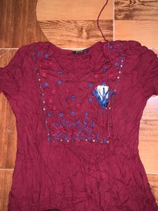 Embroidered Maroon Kurta
