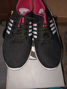 Sports Shoes/Sneakers For Women