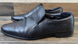 Red Tape Black Shoes