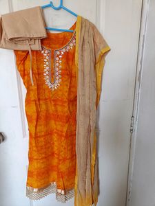 Beutiful 3 Pc Suit