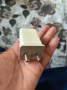 Charger - Like New!