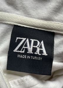 Zara white cotton crop colar t shirt