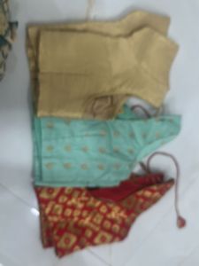 Golden Blouse green and red