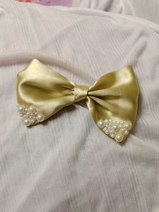 Pearl Embellished Hair Bows