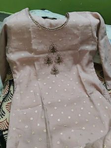 Elegant Embroidered Kurta