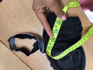 Branded Non Padded Lace Bra
