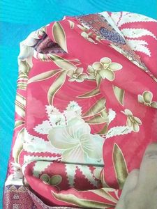 Brand New Saree With Contrast Blouse