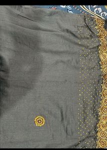 Women Grey Partywear Saree