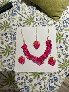 Floral Jewelry Set