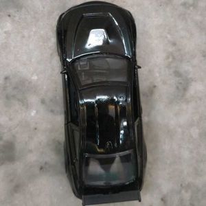 Pull Black Die Chrome Car