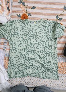 Graphic Print T-Shirt