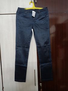 Unused Girls Pant