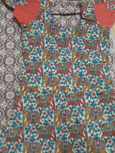 Beautiful Printed Top – New &amp; Unworn