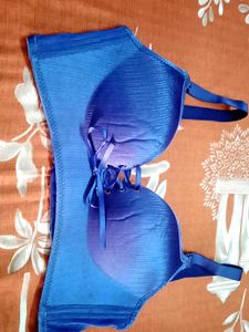 haevy padded Bra 34 to 36 pick 1